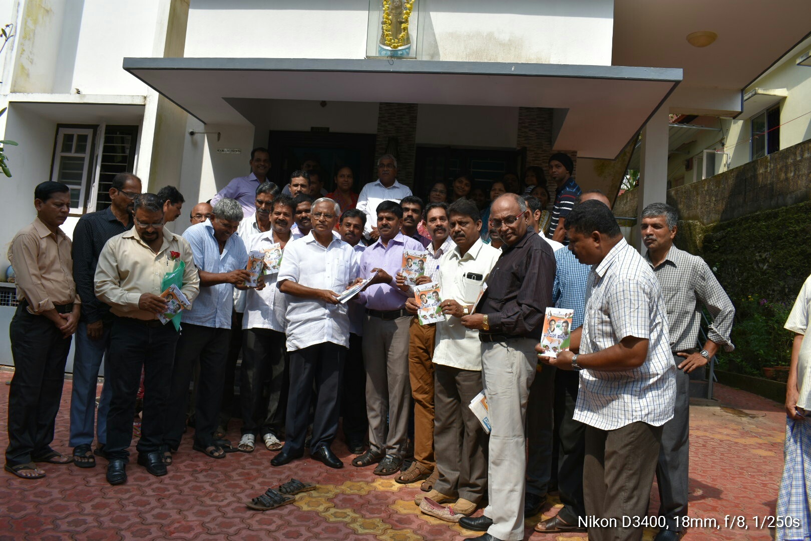 ಮರೋಳಿ: ಮನೆ ಮನೆಗೆ ಕಾಂಗ್ರೆಸ್ ಕಾರ್ಯಕ್ರಮ